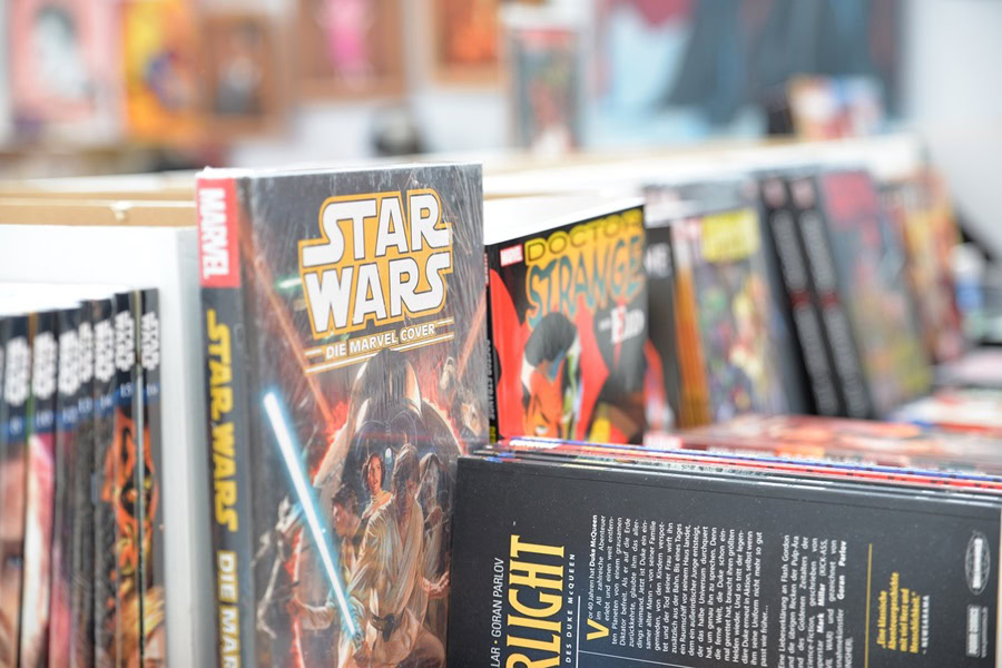 Princess Leia Quotes Close Up of a Star Wars Book in a Bookstore