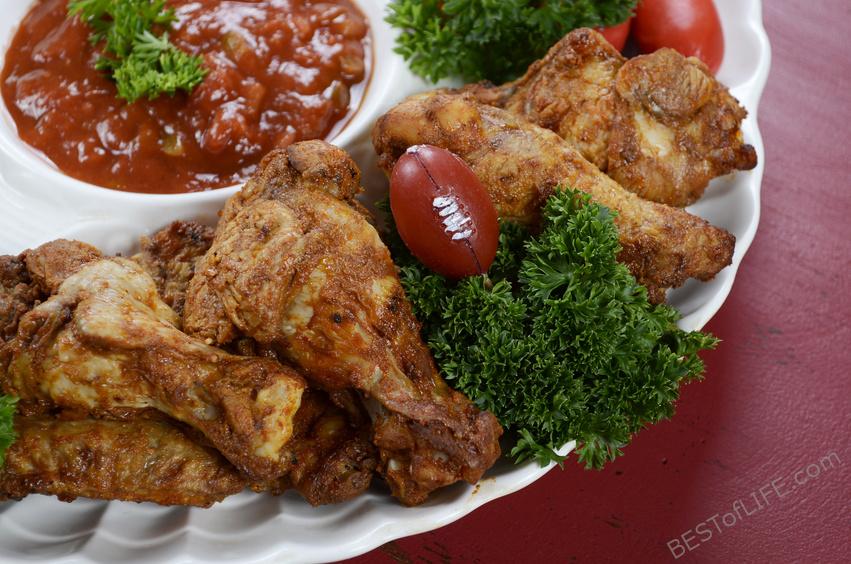 The best football party ideas can be used for any given Sunday, as well as a Super Bowl party or themed birthday party. Football Party Ideas | Game Day Ideas | Party Ideas | Best Game Day Ideas | Easy Game Day Ideas | Best Football Party Ideas | Easy Football Party Ideas | DIY Party Ideas | DIY Football Party Ideas