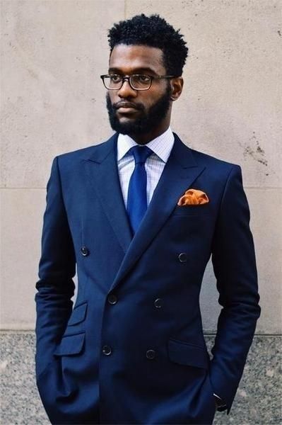 Find the sexiest ways to wear a navy suit that are appropriate for work and different ways appropriate for date night for both men and women. #fashion #fashiontips #navysuit #men #women #mensfashion #womensfashion