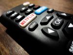 Whether your teen wants to watch TV alone or together as a family, they will enjoy the best Netflix series for teens. Best Netflix Shows 2018 | Best New Netflix Shows | Best Things to Watch on Netflix | What to Watch on Netflix | Best Things to Stream