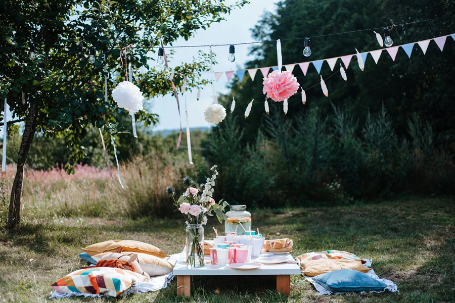 Party Planning Checklist Printables a Table Set for a Party Outdoors