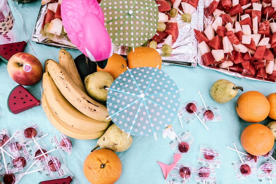 The best summer party essentials shopping list will help you host the best summer party your friends and family are sure to enjoy! What to Buy for a Party | How to Throw a Summer Party | Where to Find Party Supplies | Party Essentials List | Things to do in Summer