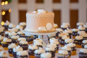 Cupcake Cakes for a Wedding