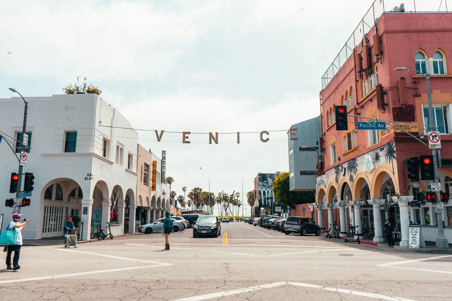 Best Tourist Things to Do in LA View of the Venice Beach Sign