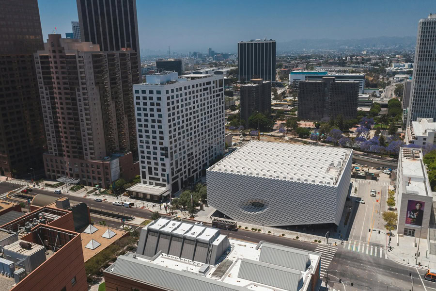 Best Tourist Things to Do in LA View of a Museum in Los Angeles From the Sky