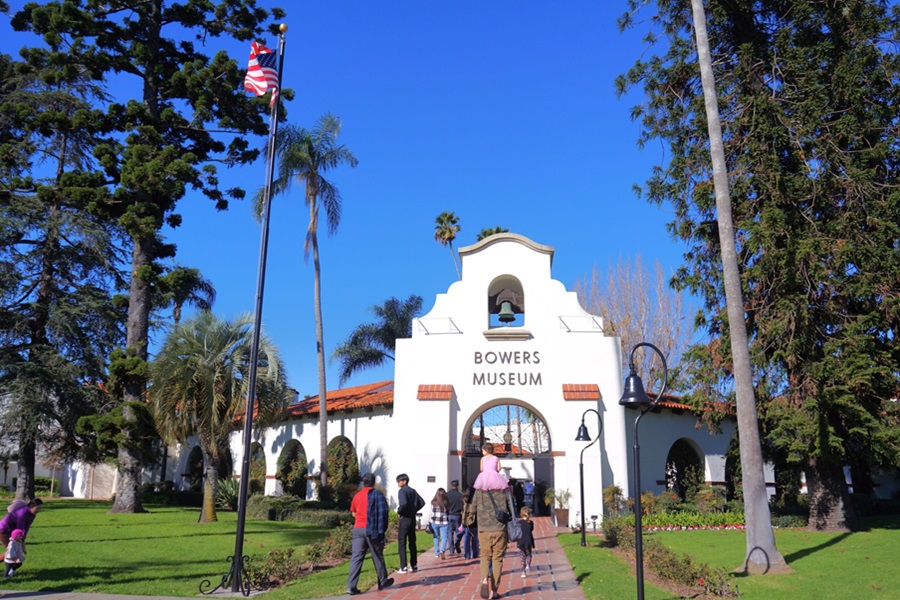 Free Things to Do in Orange County with Kids View of Bowers Museum