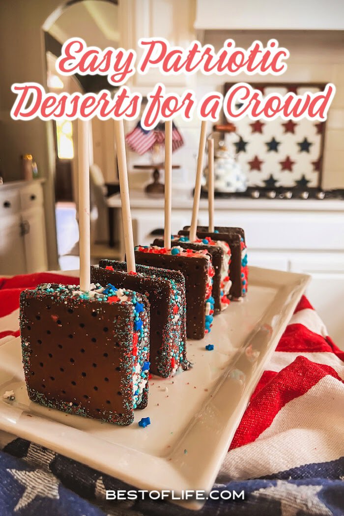 These red white and blue desserts add a touch of sweetness to any patriotic party, be it a Fourth of July party or a Labor Day celebration. via @thebestoflife