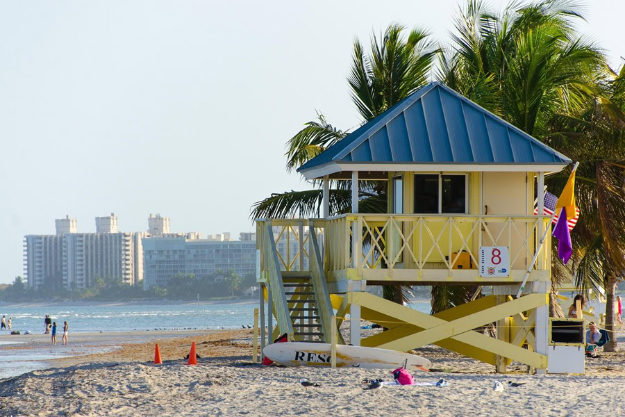 Free Things to do in Miami for Couples a Lifeguard Hut on a Beach in Miami