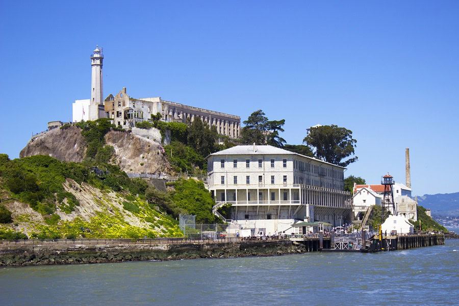 7 Things to See in San Francisco at Night a View of Alcatraz 