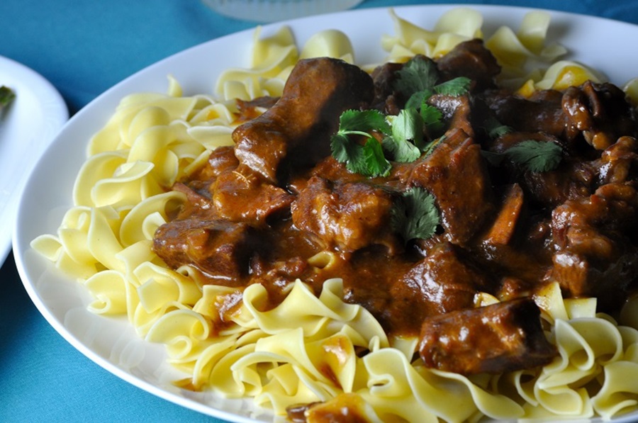 Best New Years Eve Buffet Menu Ideas Close Up of a Plate of beef Stroganoff