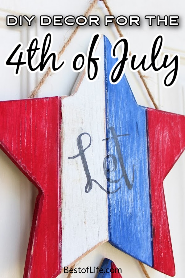 Use the best July 4th decorations to make your front door pop just as much as the fireworks will during the night of the 4th. DIY Summer Decor | DIY Decorations for Fourth of July | DIY Patriotic Decor | Summer Craft Ideas | Fourth of July Decoration Ideas | 4th of July Decor Ideas #4thofJuly #patrioticdecor