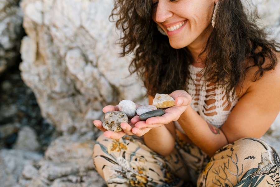 Valentines Memes for Singles Close Up of a Woman Looking at Rocks