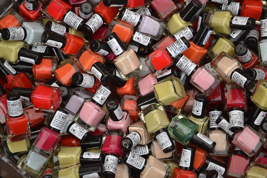 Country Western Nail Designs Nail Polish Bottles in Different Colors
