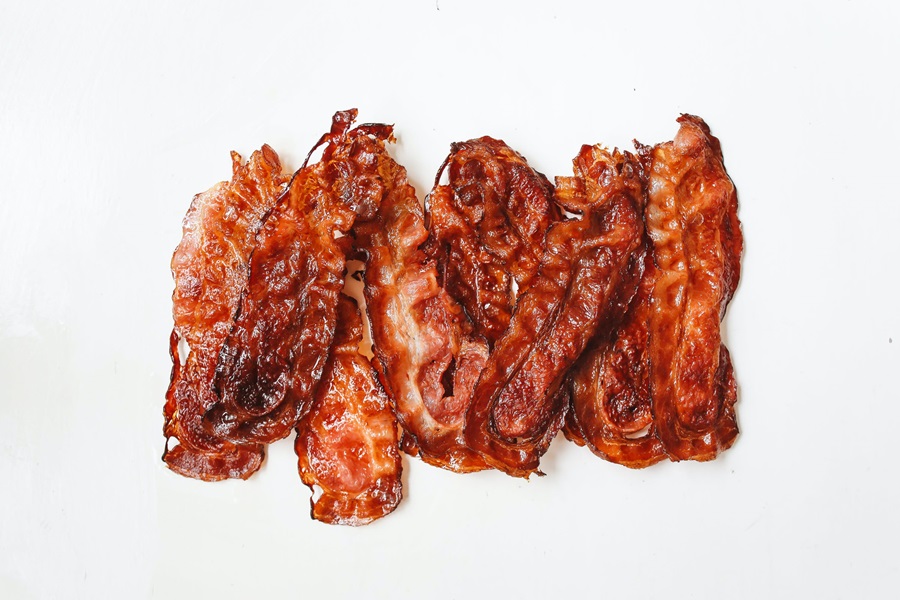 Best Power XL Vortex Air Fryer Recipes Bacon Strips on a White Surface