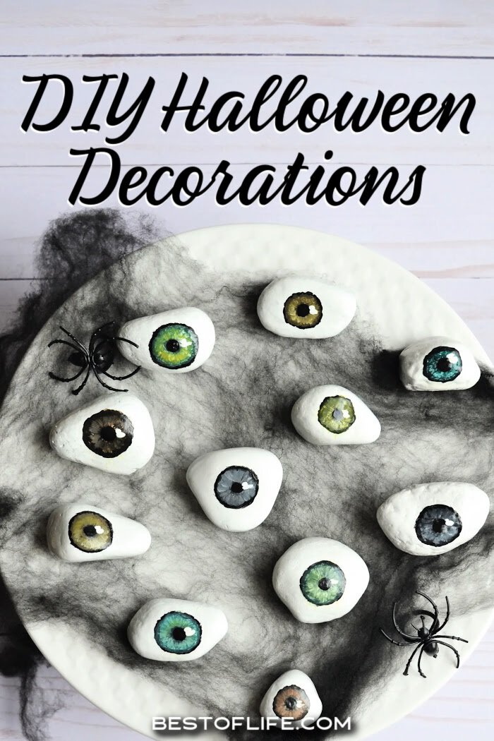 The best DIY Halloween decorations can help you get the scare you want without spending the money you don’t want to lose. DIY Halloween Ideas | Halloween Decor Ideas | Spooky Decorations for Halloween | Fun Decorations for Halloween | Halloween Projects for Kids | DIY Halloween for Families | Halloween Party Decor | Halloween Party Ideas via @thebestoflife