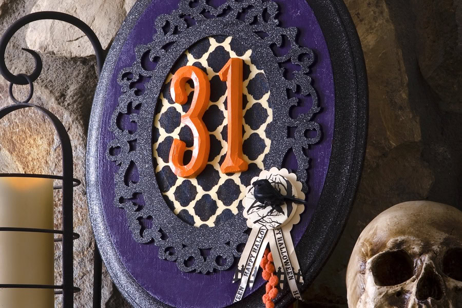 Halloween Decorations for a Spooky Party DIY Halloween Wall Decor